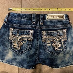 Rock Revival Betty shorts 26